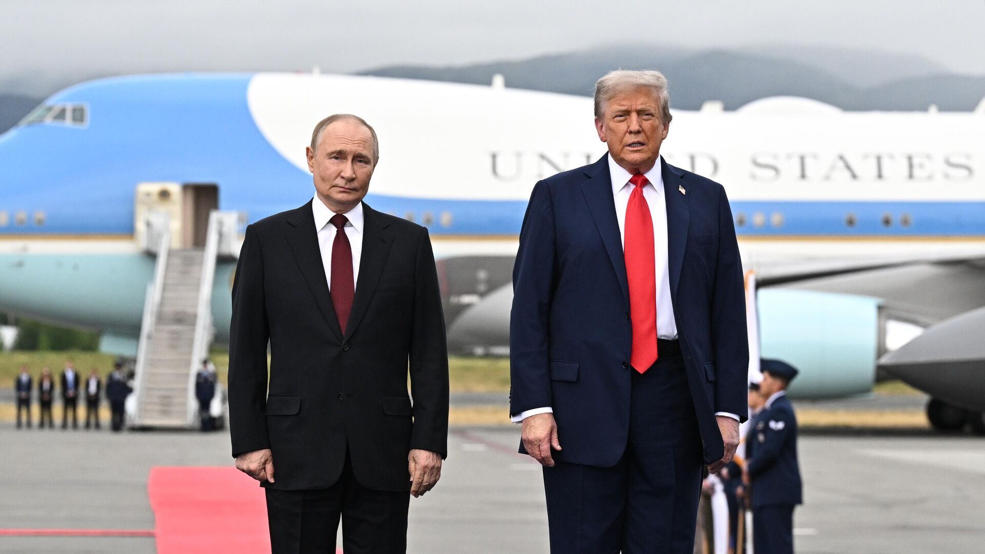 Беседа Путина и Трампа носила откровенный и конструктивный характер